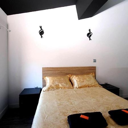 Charmant Studio Baignoire Narbonne Exterior photo